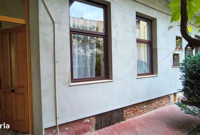 Apartament cu 2 camere decomandat în Leș - 1