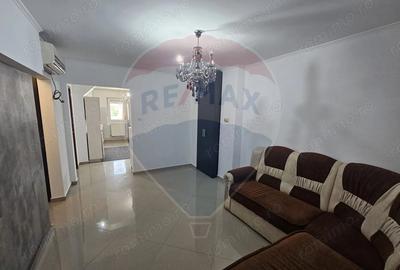 Apartament cu 3 camere decomandat în Central - 3
