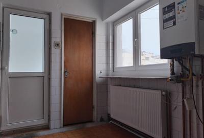 Apartament cu 4 camere decomandat în Ultracentral - 9