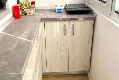 Apartament cu 2 camere decomandat în Exterior Vest