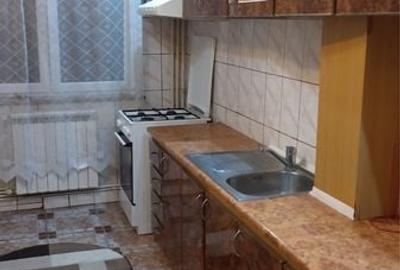 Apartament cu 3 camere în George Enescu