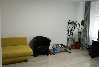 Apartament cu 4 camere decomandat în Central - 3