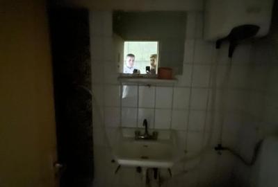 Garsonieră în Titan