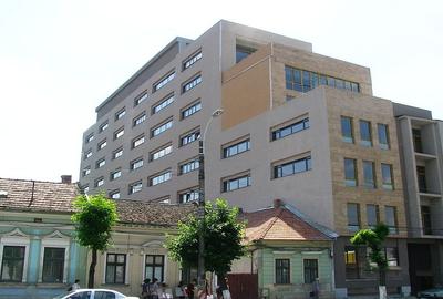 Birou, de 4,011 mp, în Central - 1