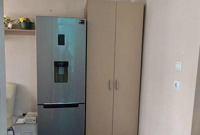 Garsonieră decomandată în Rogerius