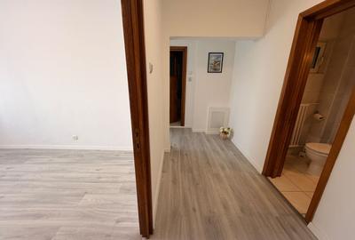 Apartament cu 3 camere, mobilat în 13 Septembrie - 17