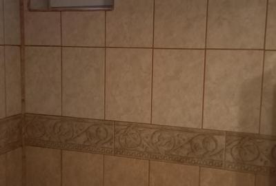 Casă cu 3 camere în Central