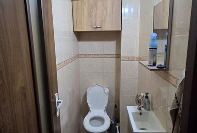Apartament cu 3 camere în Micro 16 - 3