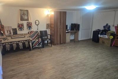 Casă cu 2 camere cu Teren 483 Mp în Domnești - 12
