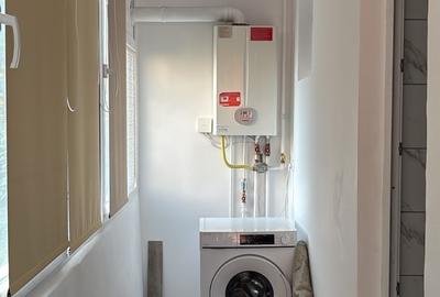 Apartament cu 3 camere decomandat în Drumul Carului