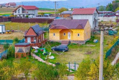 Casă cu Teren 938 Mp în Satu Nou