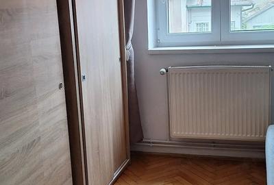 Apartament cu 2 camere decomandat în Semicentral