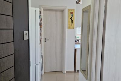 Apartament cu 2 camere semidecomandat în Chiajna