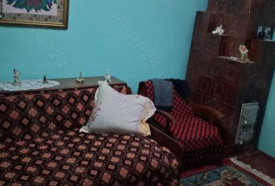 Casă cu 6 camere cu Teren 860 Mp în Tufești - 2