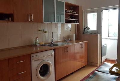 Apartament cu 4 camere decomandat în Ultracentral