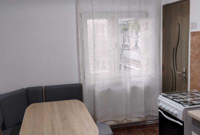 Apartament cu 2 camere decomandat în Central - 3
