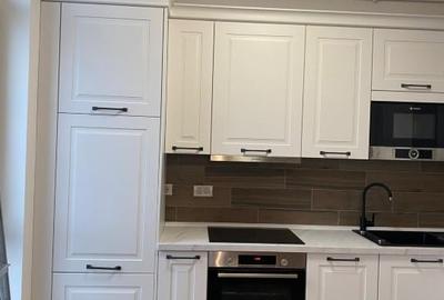 Apartament cu 3 camere decomandat în Circumvalațiunii