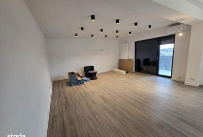 Apartament cu 3 camere decomandat în Central - 1
