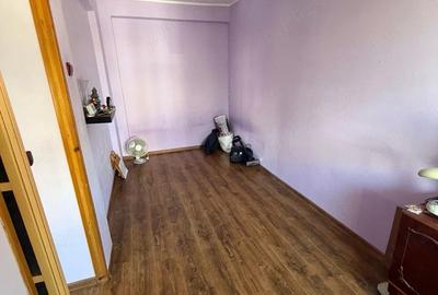 Garsonieră semidecomandată în Micro 19