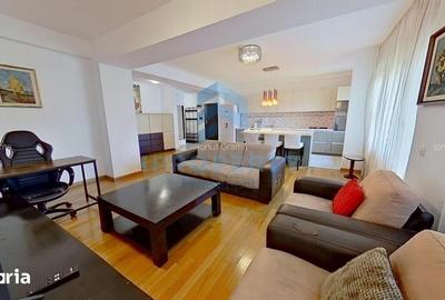 Apartament cu 3 camere în Central