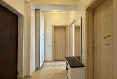 Apartament cu 2 camere decomandat, mobilat în Sud