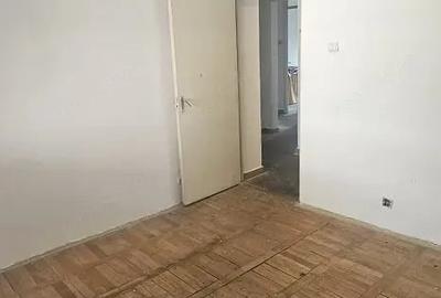 Apartament cu 3 camere decomandat în Luncă - 8