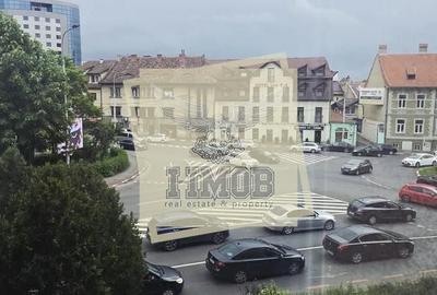 Apartament cu 3 camere în Calea Dumbrăvii