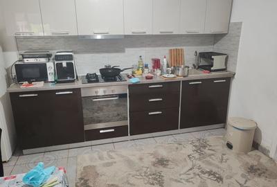 Casă cu 4 camere decomandat în Cogealac - 2