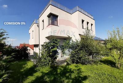 Casă individuală cu 4 camere cu Teren 350 Mp în Făget - 1