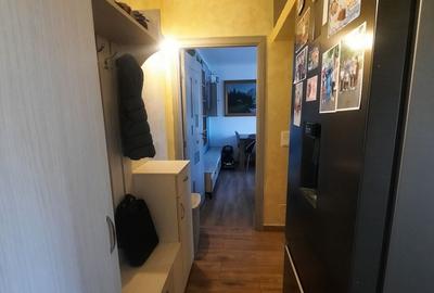 Apartament cu 3 camere semidecomandat în Micro 15 - 6
