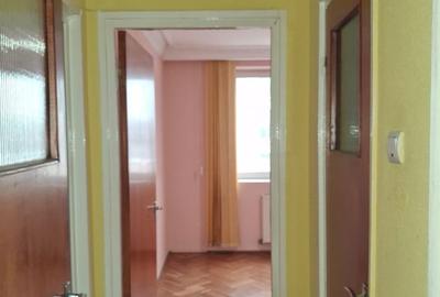 Apartament cu 2 camere decomandat în Cantacuzino - 5