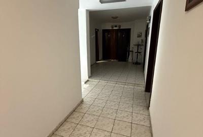 Spațiu comercial, de 20 mp, în Nord-Vest