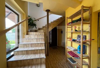 Casă cu 5 camere cu Teren 1515 Mp în Leamna de Sus - 11