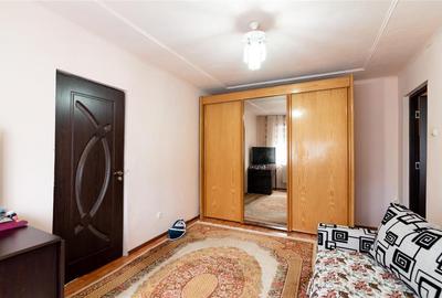 Apartament cu 3 camere decomandat în Nufărul - 4