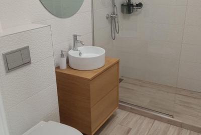 Apartament cu 2 camere semidecomandat, mobilat în Florești - 6