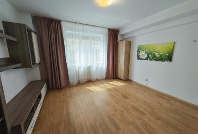 Garsonieră decomandată în Unirii