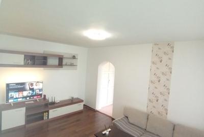 Apartament cu 2 camere semidecomandat, mobilat în Boema - 6