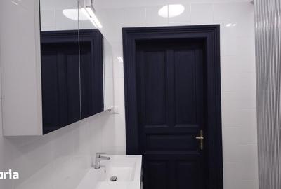 Apartament cu 3 camere semidecomandat în Central - 14