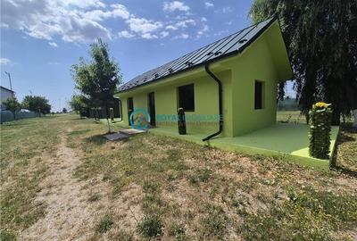 Birou, de 366 mp, în Vest - 42