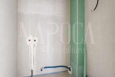 Apartament cu 3 camere semidecomandat în Florești - 4