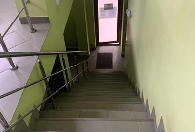 Spațiu comercial, de 80 mp, în Central