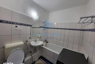 Garsonieră în Titan