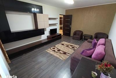 Apartament cu 2 camere decomandat în Tomis III - 4