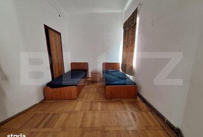 Spațiu comercial, de 1,857 mp, în Central - 13