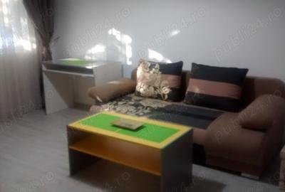 Garsonieră decomandată în Complex Studențesc