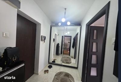 Apartament cu 2 camere semidecomandat în Obor