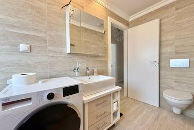 Apartament cu 3 camere decomandat în Ștefăneștii de Jos