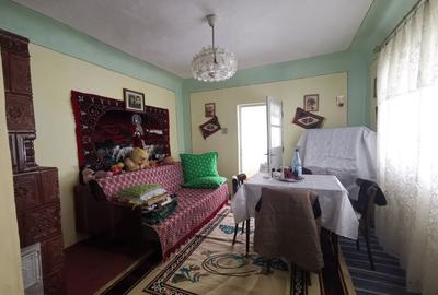Casă individuală cu 3 camere cu Canalizare în Central - 16