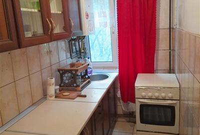Apartament cu 2 camere semidecomandat în Șagului