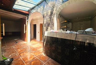 Casă individuală cu 5 camere cu Canalizare în Bucureștii Noi - 30